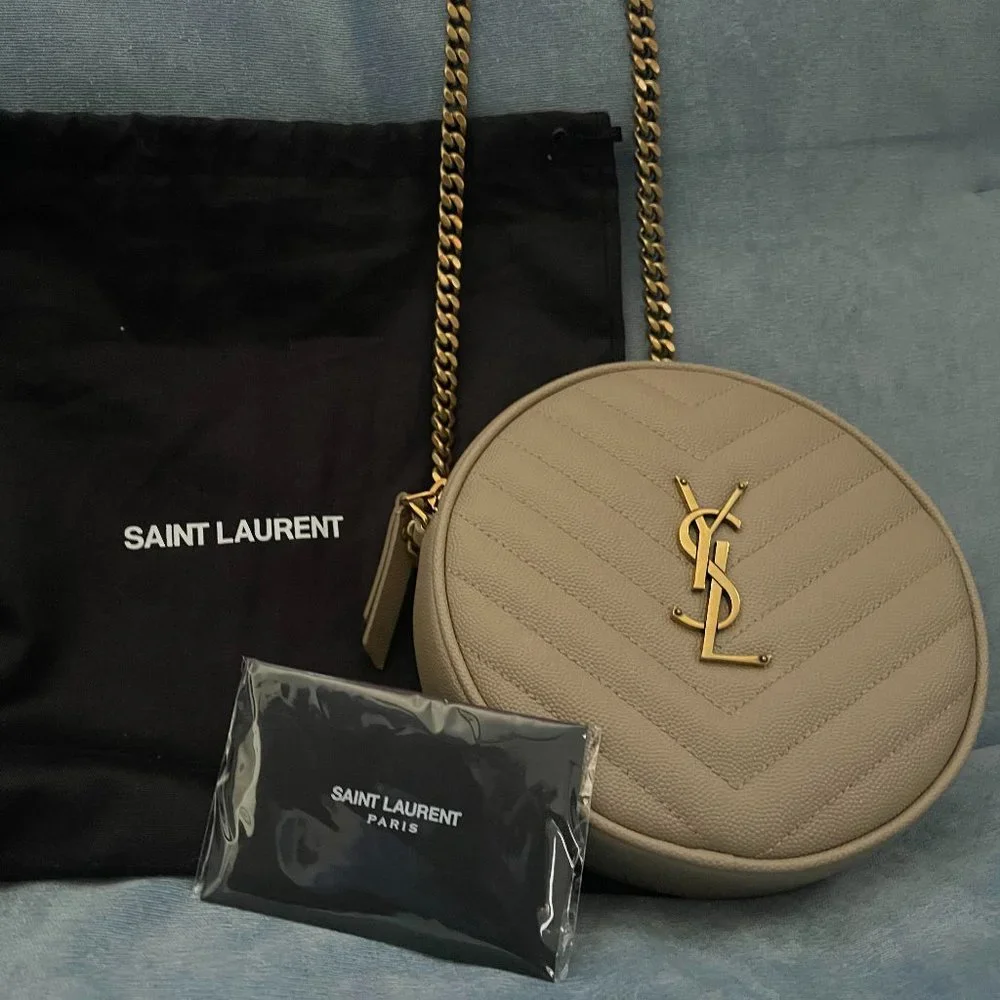 SAINT LAURENT PARIS Round Vinyl Crossbody Beige Color Bag Ladies (Small) - Picture 2 of 5
